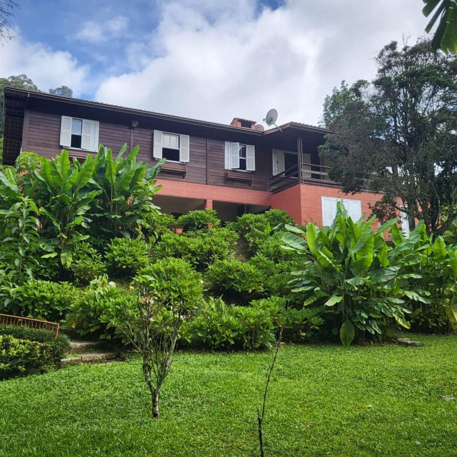 Casa de Condomínio à venda com 4 quartos, 1987m² - Foto 1