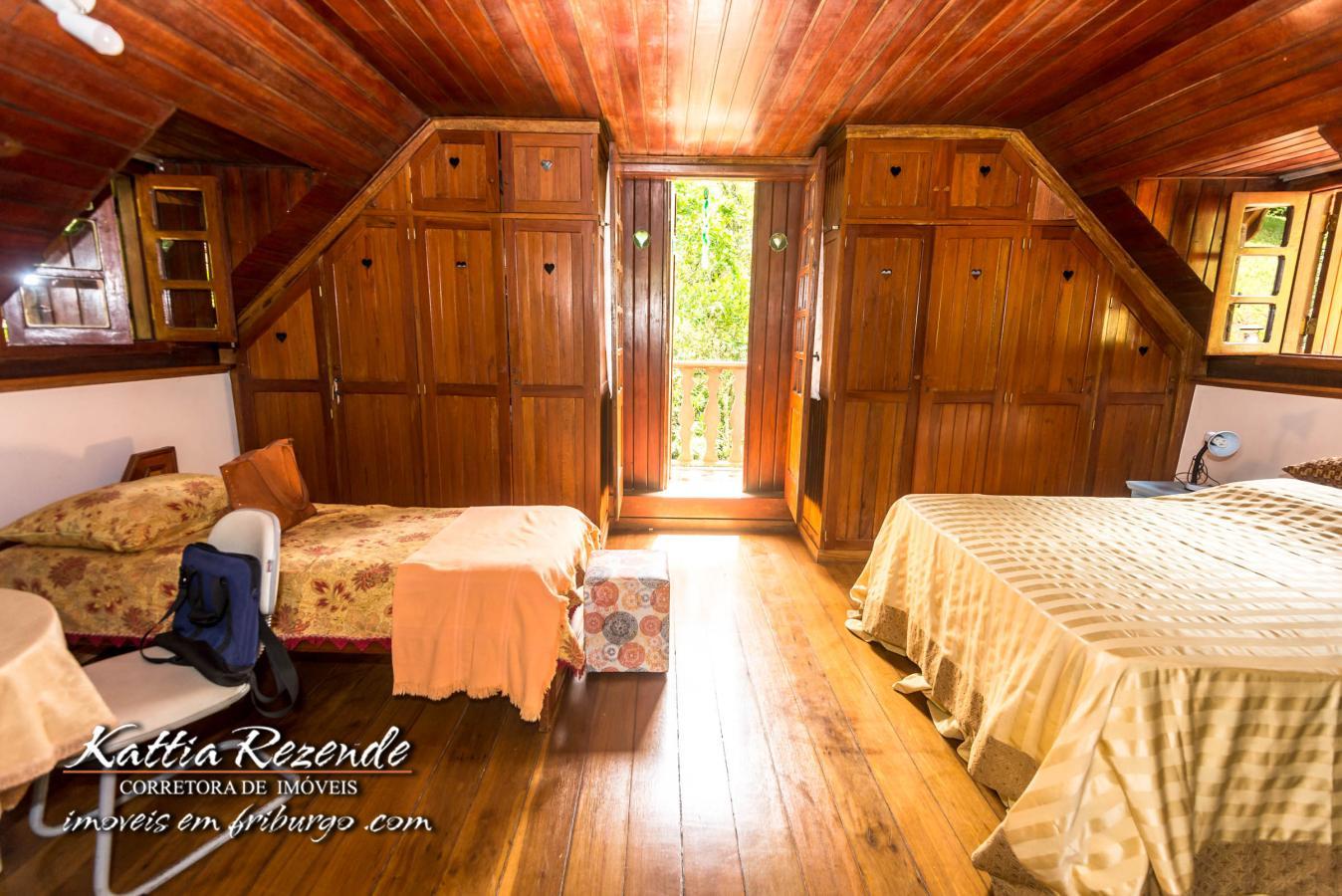 Casa à venda com 4 quartos, 1620m² - Foto 13