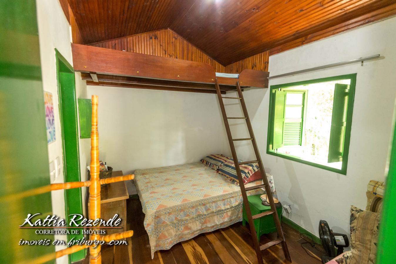 Casa à venda com 4 quartos, 1620m² - Foto 24