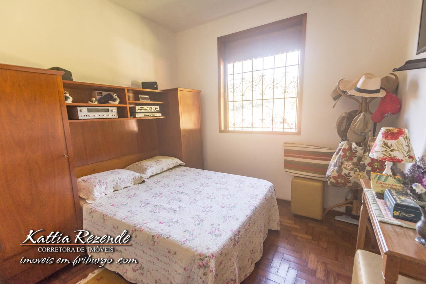Casa de Condomínio à venda com 2 quartos, 1000m² - Foto 25