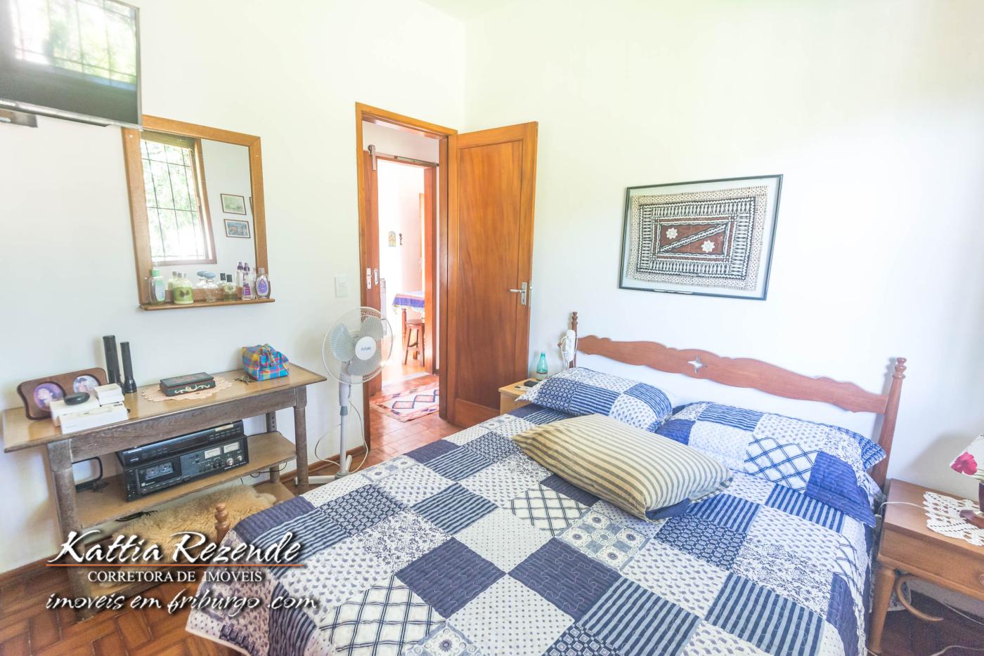 Casa de Condomínio à venda com 2 quartos, 1000m² - Foto 28